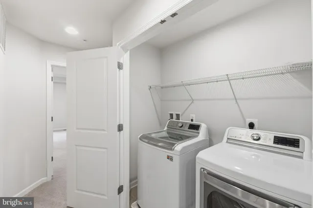 $595,000 | 13606 Harrier Way, Clarksburg, MD 20871