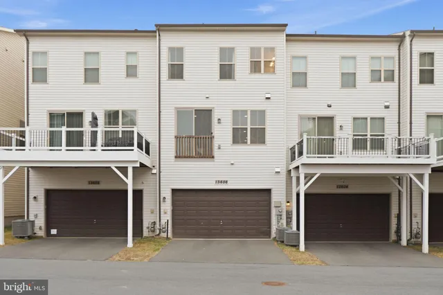 $595,000 | 13606 Harrier Way, Clarksburg, MD 20871