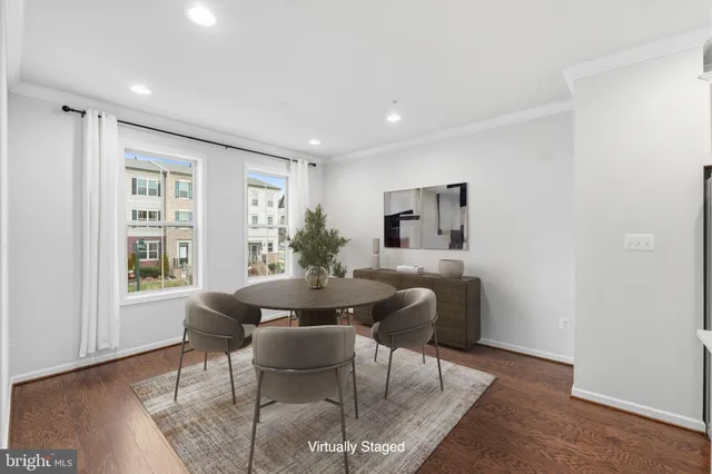 $595,000 | 13606 Harrier Way, Clarksburg, MD 20871