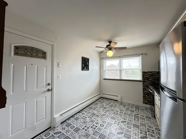 $2,100 | 6273 North Cicero Avenue, Unit B5, Chicago, IL 60646