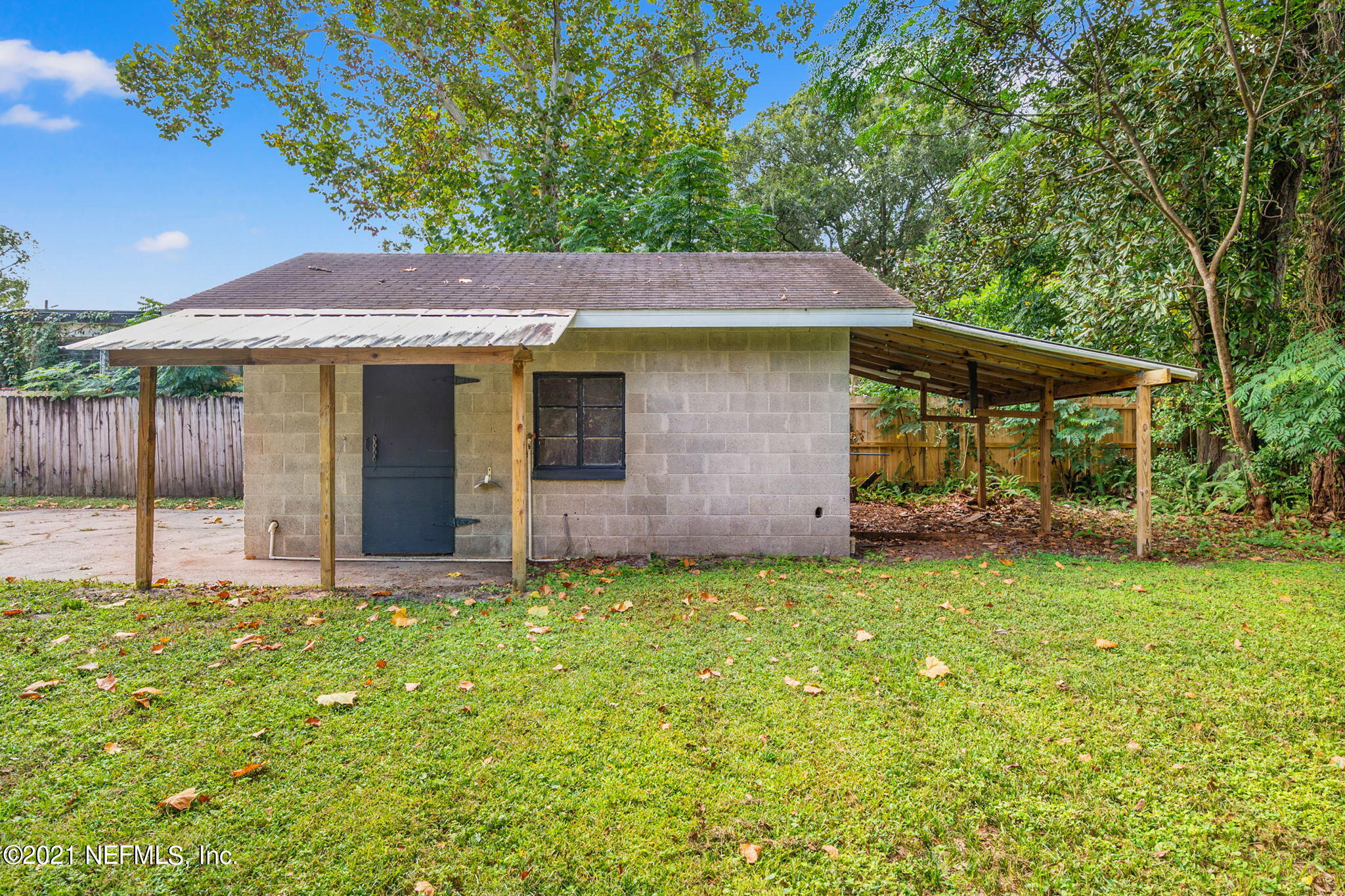 416 Aiken Road Jacksonville, FL 32216 - Photo 22 of 30 detached shed