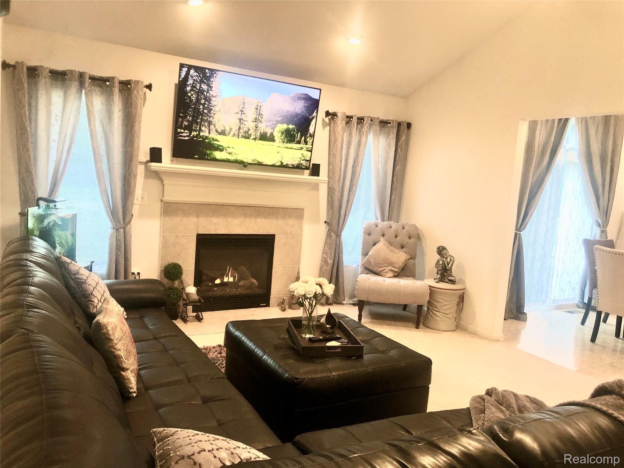 37349 Ryan Road Sterling Heights, MI 48310 - Photo 31 of 41 IMG_2752.JPEG