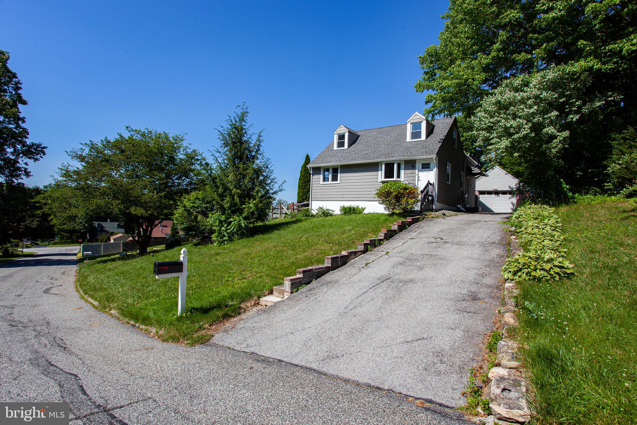 59 Fahnestock Road Malvern, PA 19355 - Photo 1 of 40 Gallery Image 1