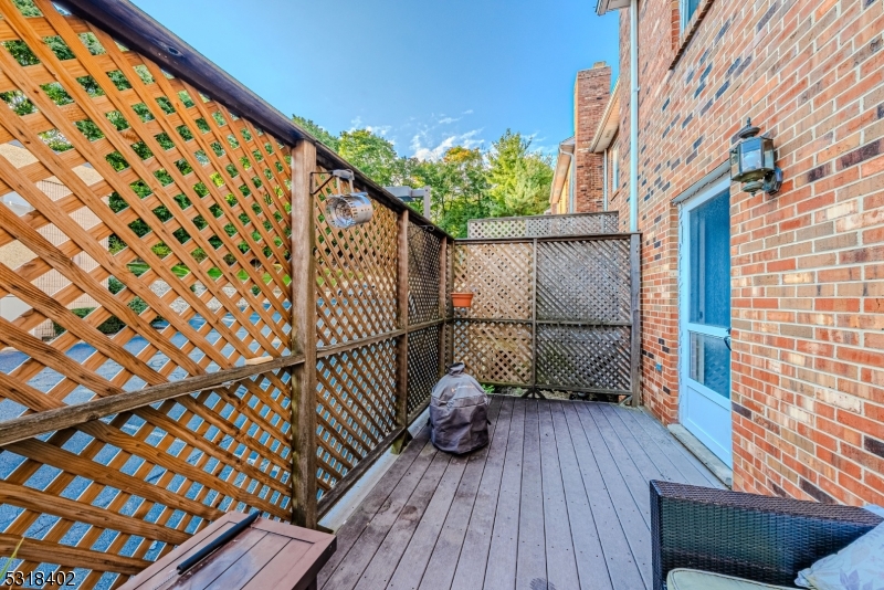 6 Magnolia Lane Caldwell, NJ 07006 - Photo 23 of 45