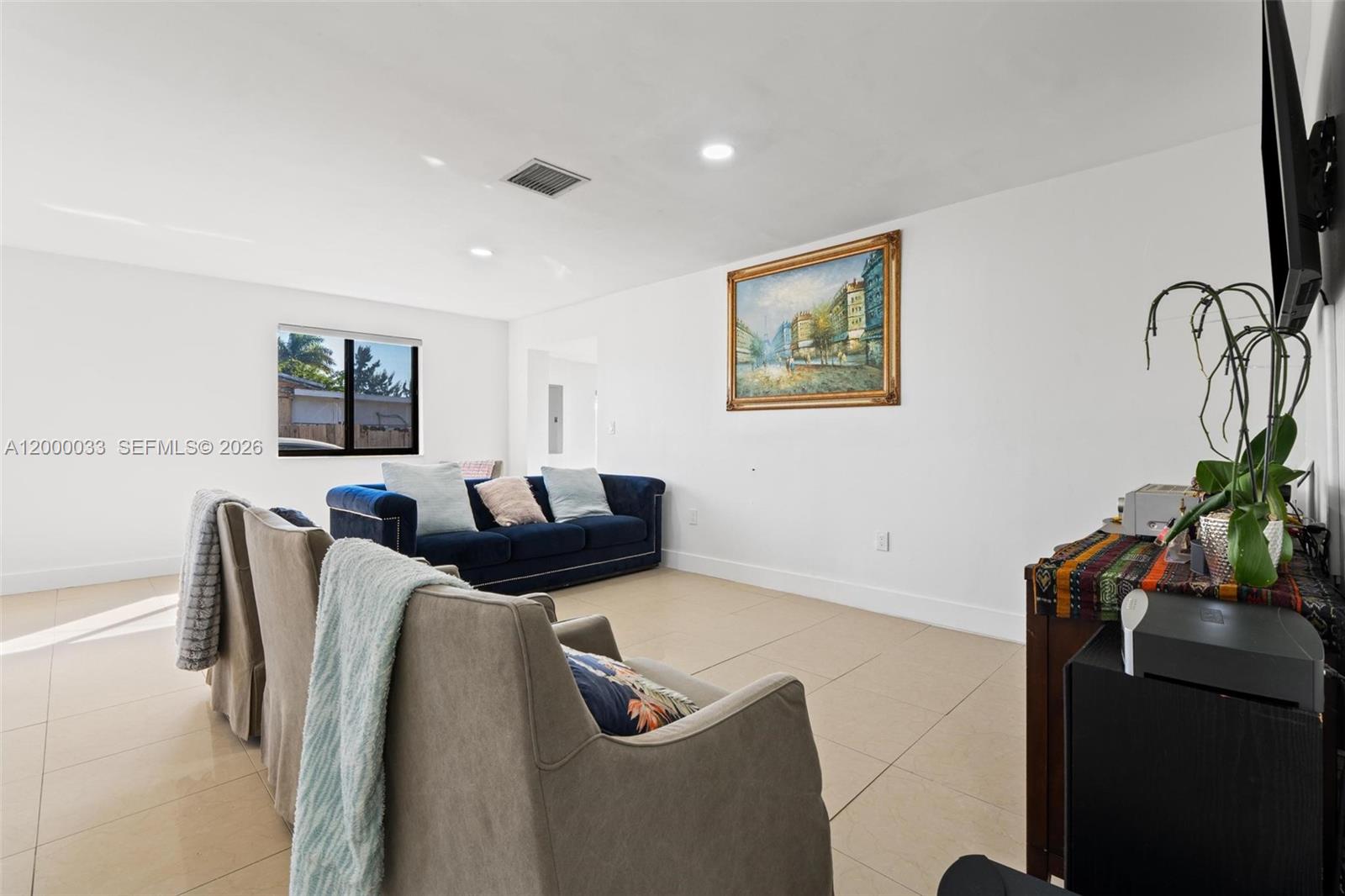 12860 Southwest 268th Street Homestead, FL 33032 - Photo 6 of 22