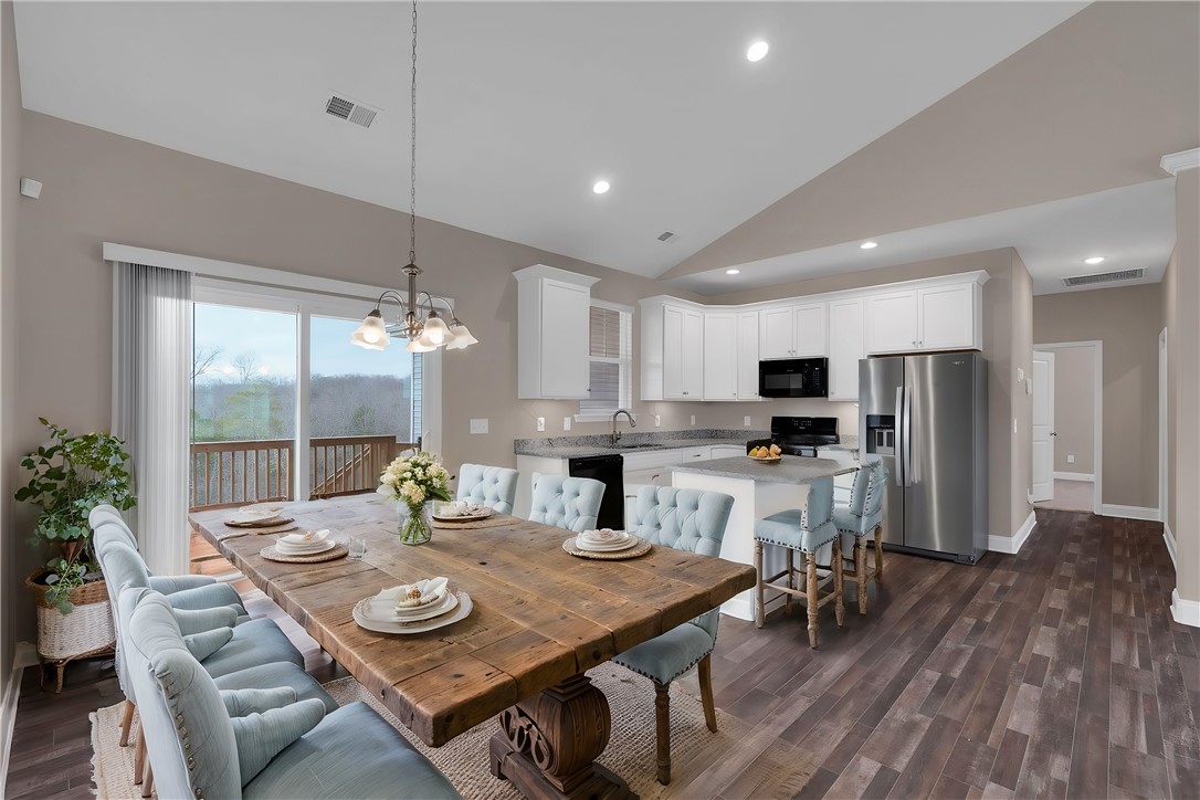 159 Capslock Trail Pendleton, SC 29670 - Photo 8 of 28 Virtually Staged Dining Area