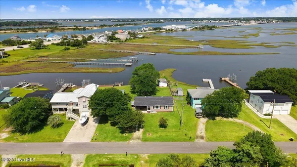 $659,900 | 123 Cedar Lane, Cedar Point, NC 28584