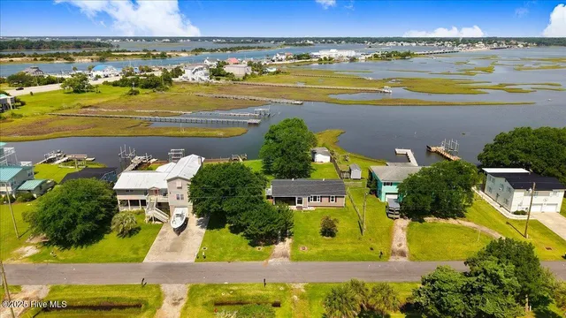 $659,900 | 123 Cedar Lane, Cedar Point, NC 28584