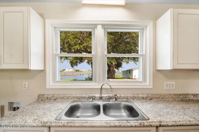 $659,900 | 123 Cedar Lane, Cedar Point, NC 28584