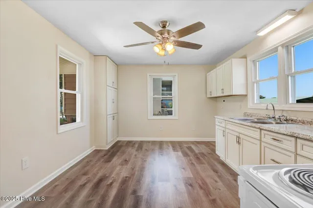 $659,900 | 123 Cedar Lane, Cedar Point, NC 28584