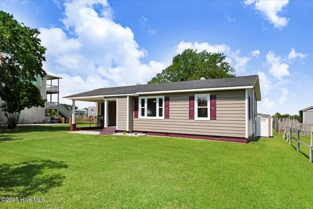 $659,900 | 123 Cedar Lane, Cedar Point, NC 28584