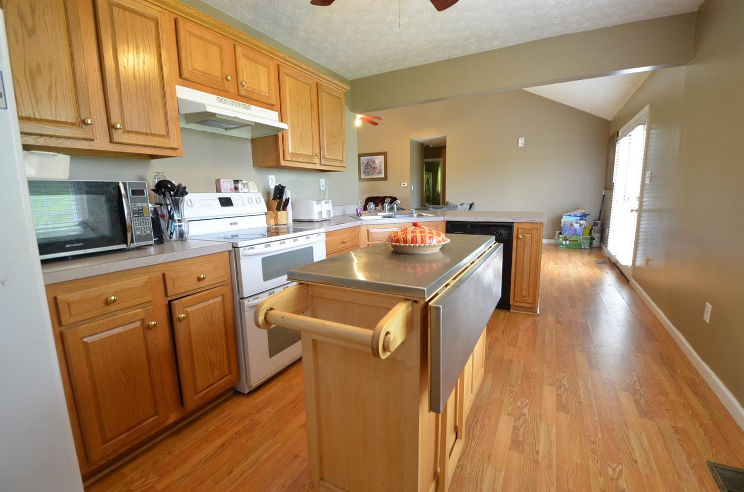 102 Bondville Road Salvisa, KY 40372 - Photo 9 of 13 Photo 9