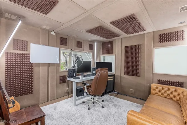 $30,000 | 7270 Loma Alta Circle, Las Vegas, NV 89120