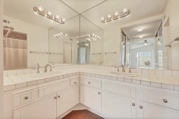 $3,200 | 43852 VÃa Palma, Palm Desert, CA 92211