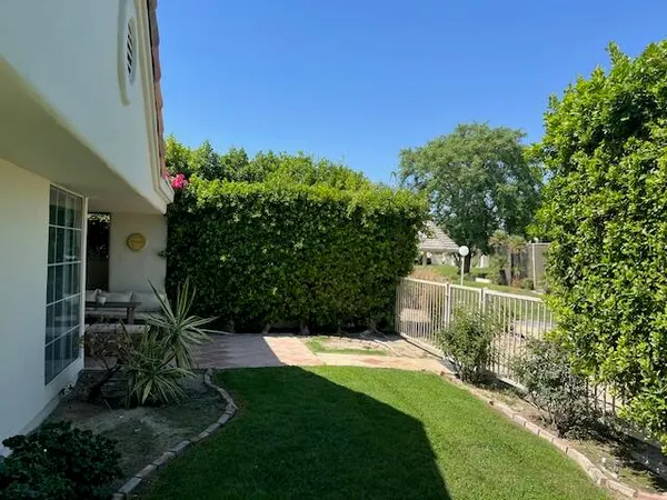 $3,200 | 43852 VÃa Palma, Palm Desert, CA 92211