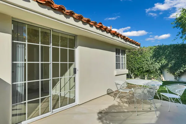 $3,200 | 43852 VÃa Palma, Palm Desert, CA 92211