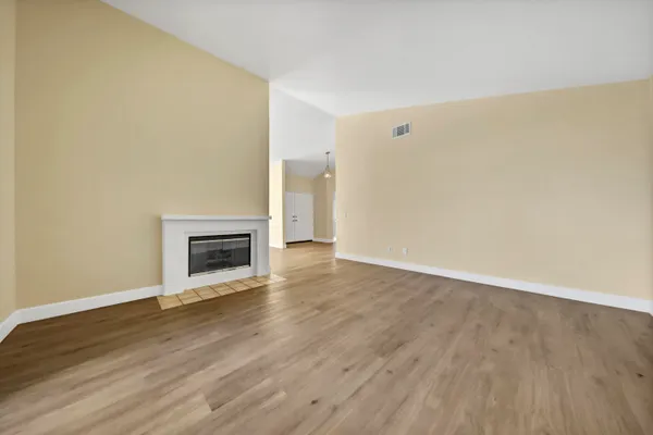 $3,200 | 43852 VÃa Palma, Palm Desert, CA 92211