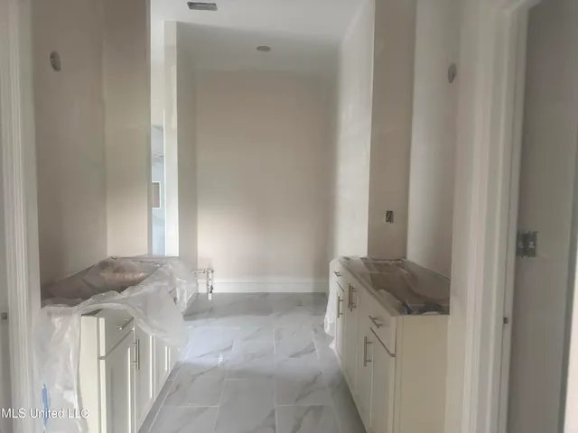 $475,000 | 2520 East Beauvoir Place, Hernando, MS 38632