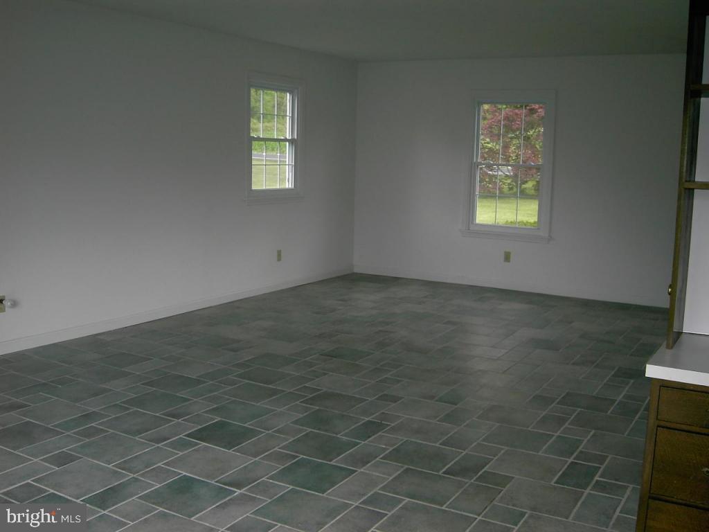 1967 Turnpike Road Elizabethtown, PA 17022 - Photo 8 of 13 Gallery Image 8