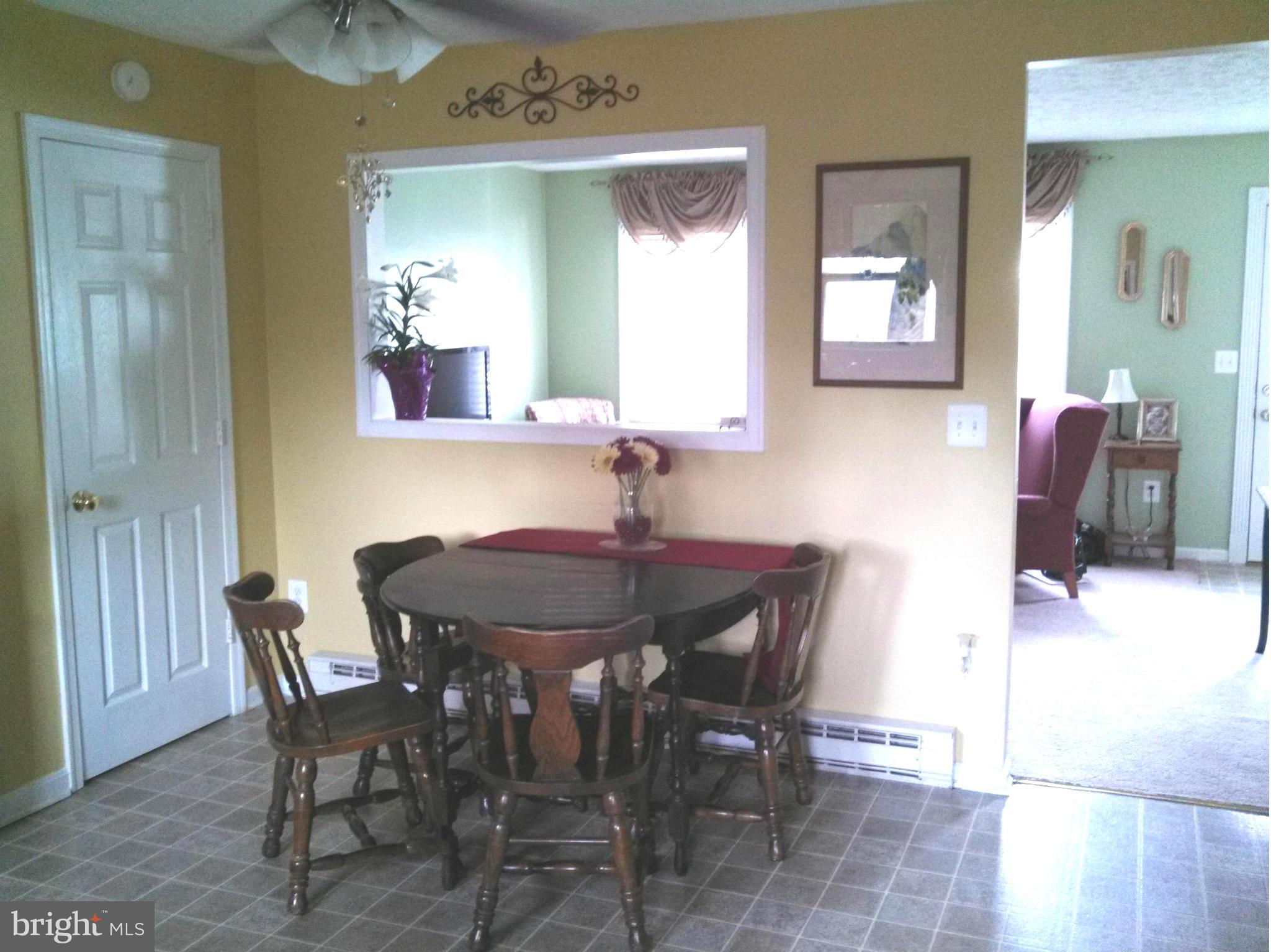 223 Brunswick Road Stephens City, VA 22655 - Photo 5 of 13 Kitchen
