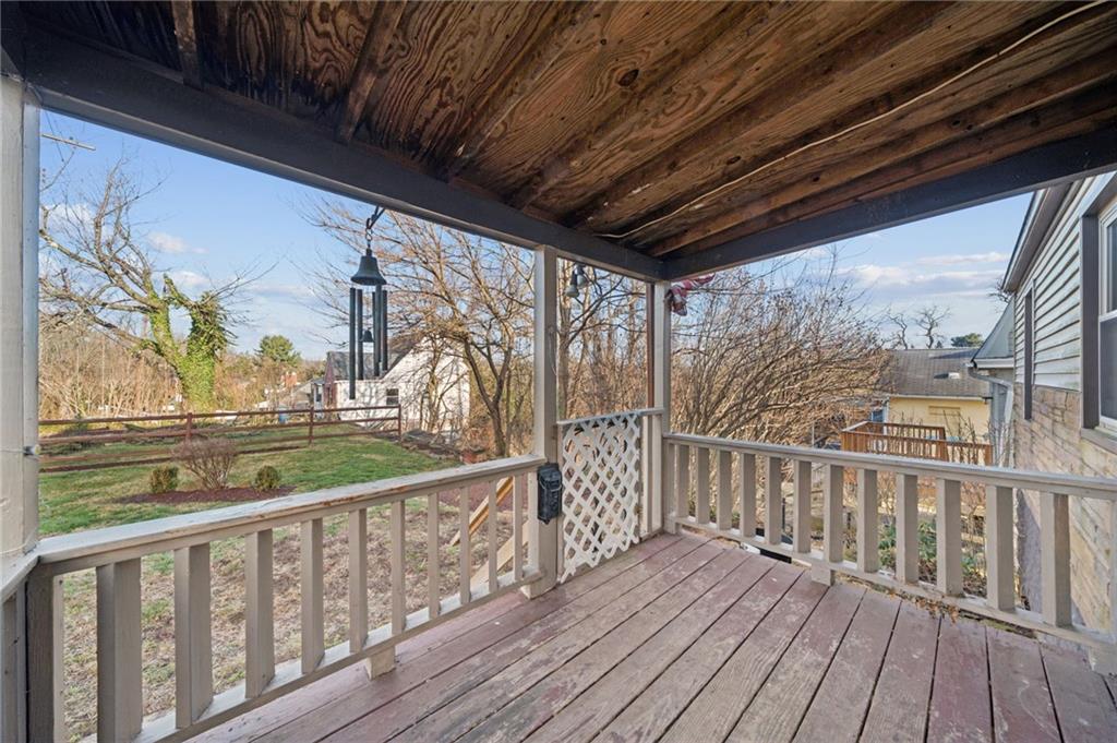 815 Elizabeth Street Pittsburgh, PA 15221 - Photo 29 of 38