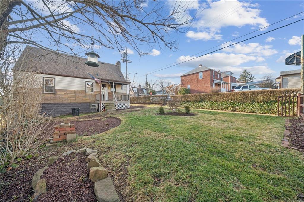 815 Elizabeth Street Pittsburgh, PA 15221 - Photo 32 of 38