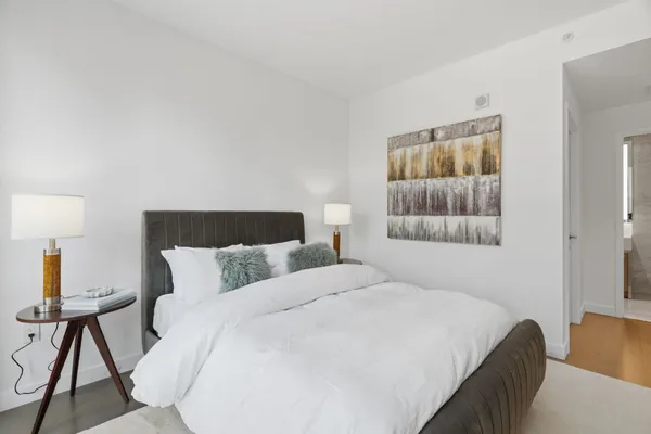 $1,498,888 | 75 Park Lane South, Unit 1007, Jersey City, NJ 07310