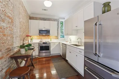 $1,070,000 | 716 Governor Nicholls Street, Unit E, New Orleans, LA 70116