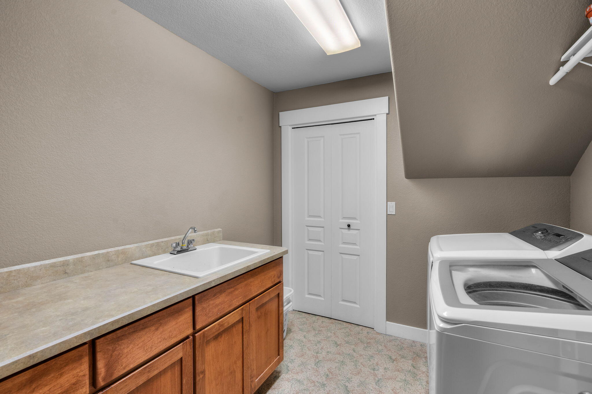 10875 Southwest Mintken Lane Culver, OR 97734 - Photo 25 of 43 a bathroom with a sink and a toilet