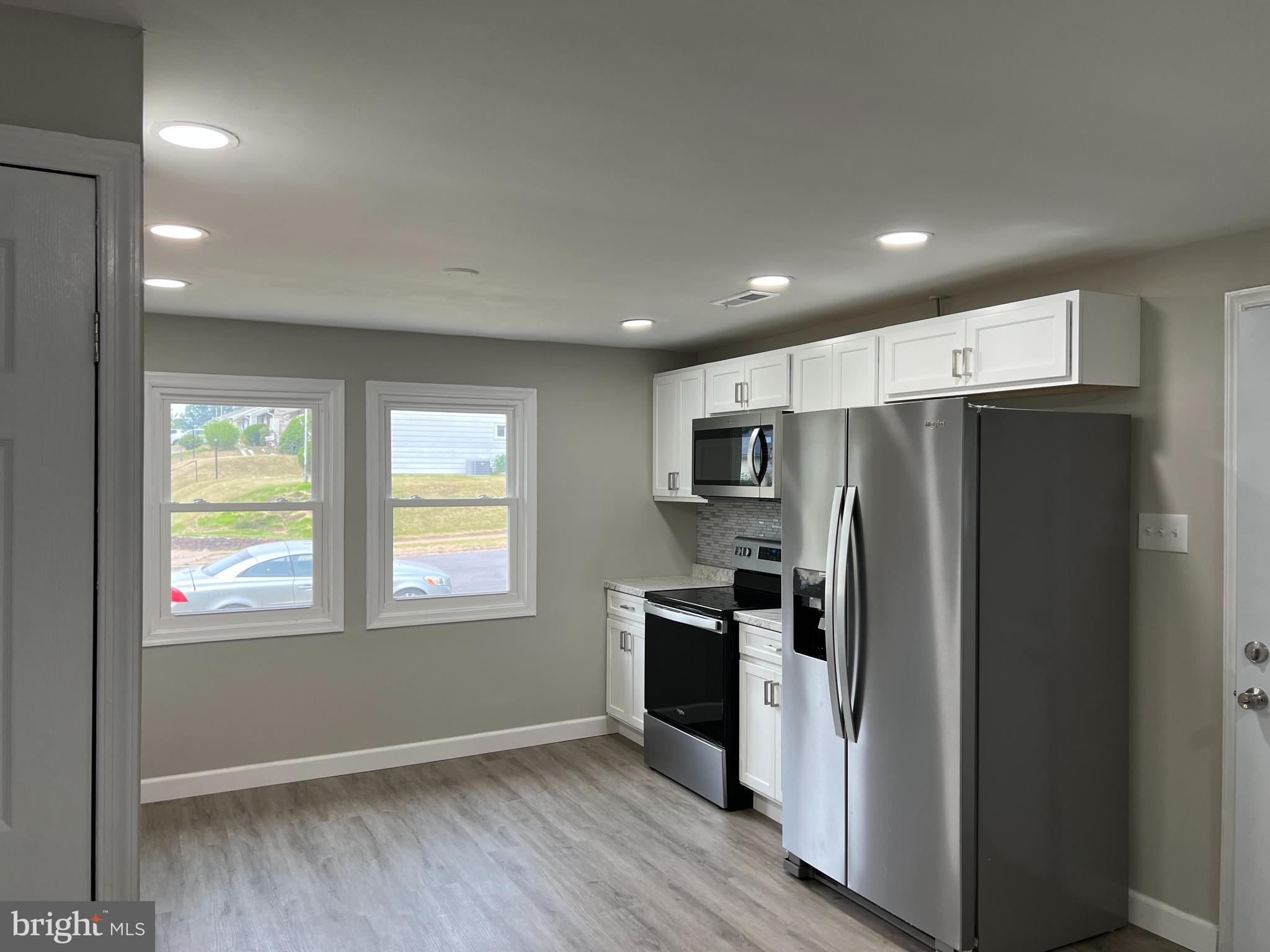 317 Clyde Avenue Halethorpe, MD 21227 - Photo 2 of 15