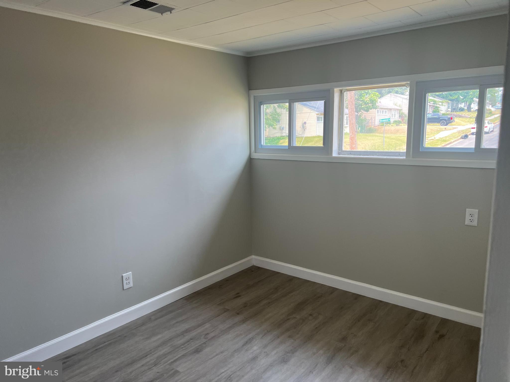 317 Clyde Avenue Halethorpe, MD 21227 - Photo 9 of 15