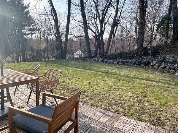 $6,000 | 27 Rockville Avenue, Lexington, MA 02421