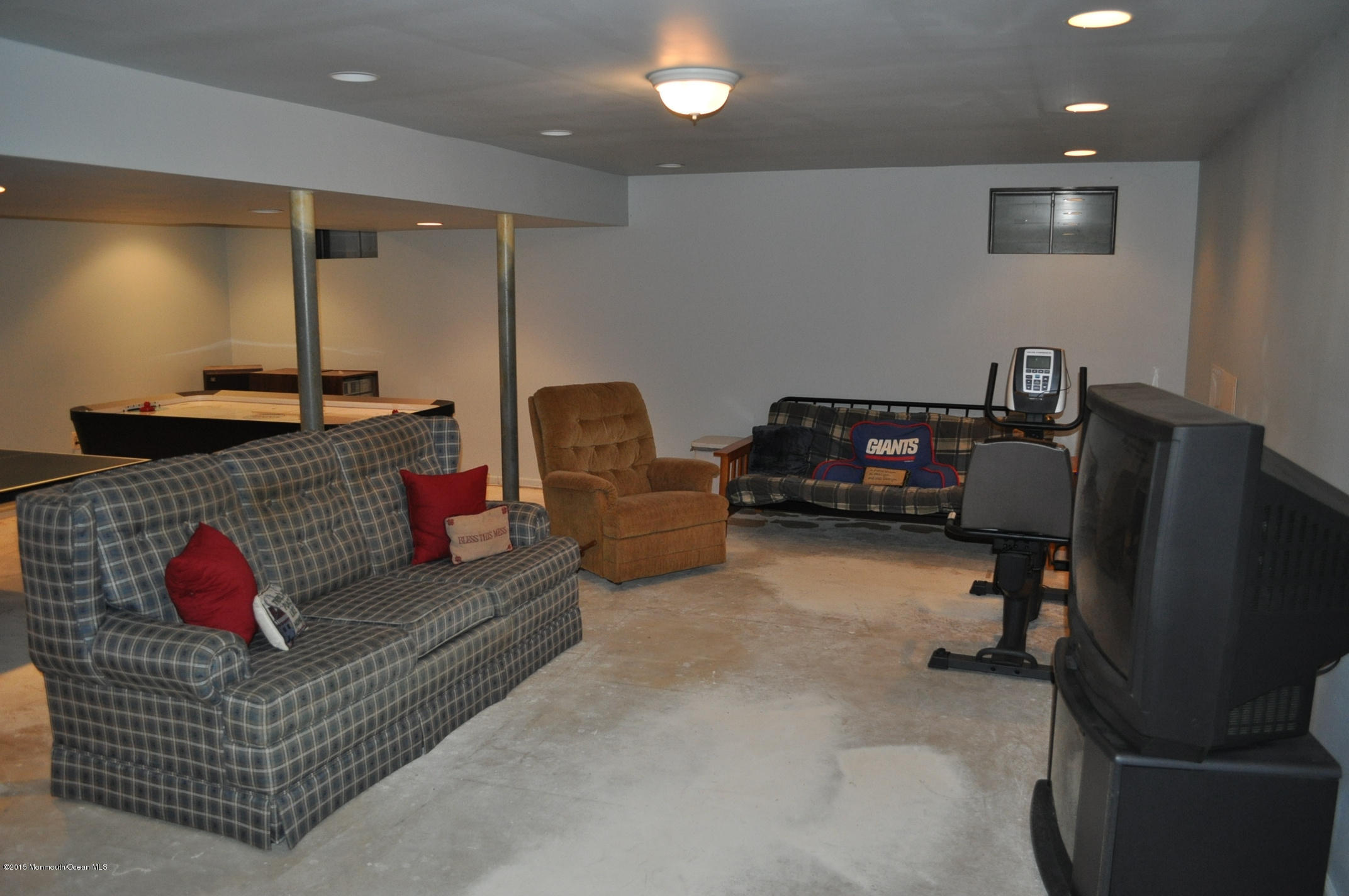 4 Capitol Reef Road Howell, NJ 07731 - Photo 12 of 15 a living room with furniture