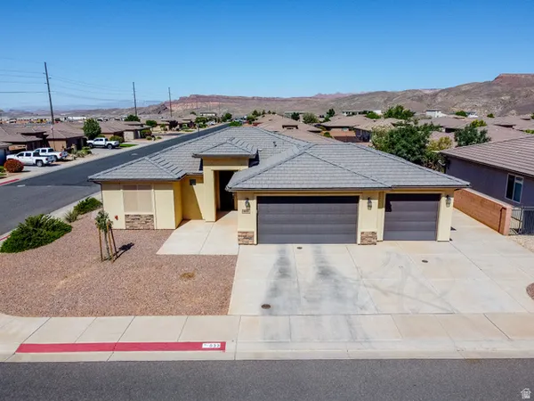 $455,000 | 633 North 2850th Street West, Hurricane, UT 84737