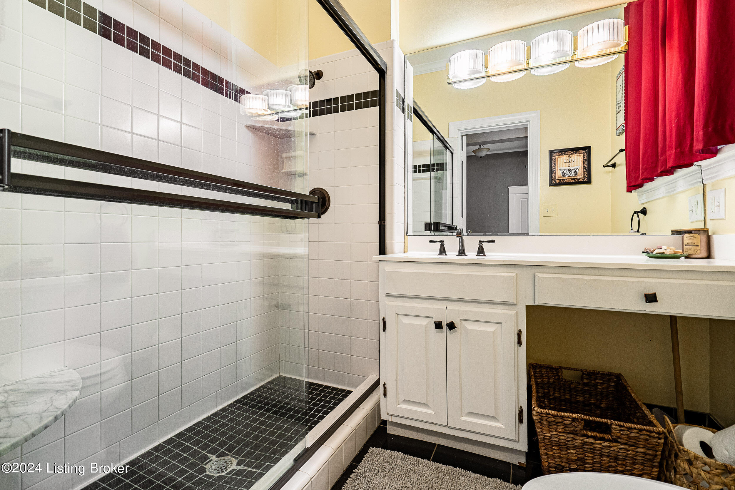 11300 Ridge Road Anchorage, KY 40223 - Photo 22 of 67 11300 Ridge Road-39