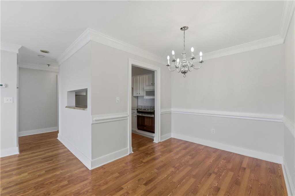 300 Johnson Ferry Road, Unit B915 Sandy Springs, GA 30328 - Photo 8 of 31 Gallery Image 8