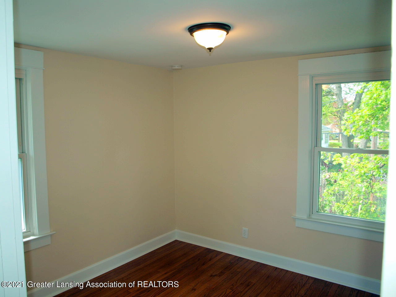 2320 Strathmore Road Lansing, MI 48910 - Photo 19 of 36 P4306193