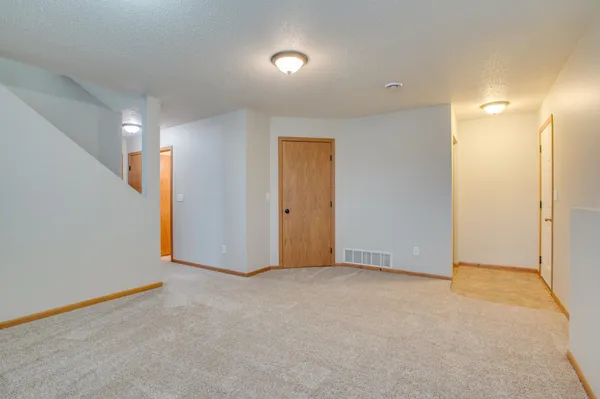 $282,900 | 2524 7th Court West, West Fargo, ND 58078