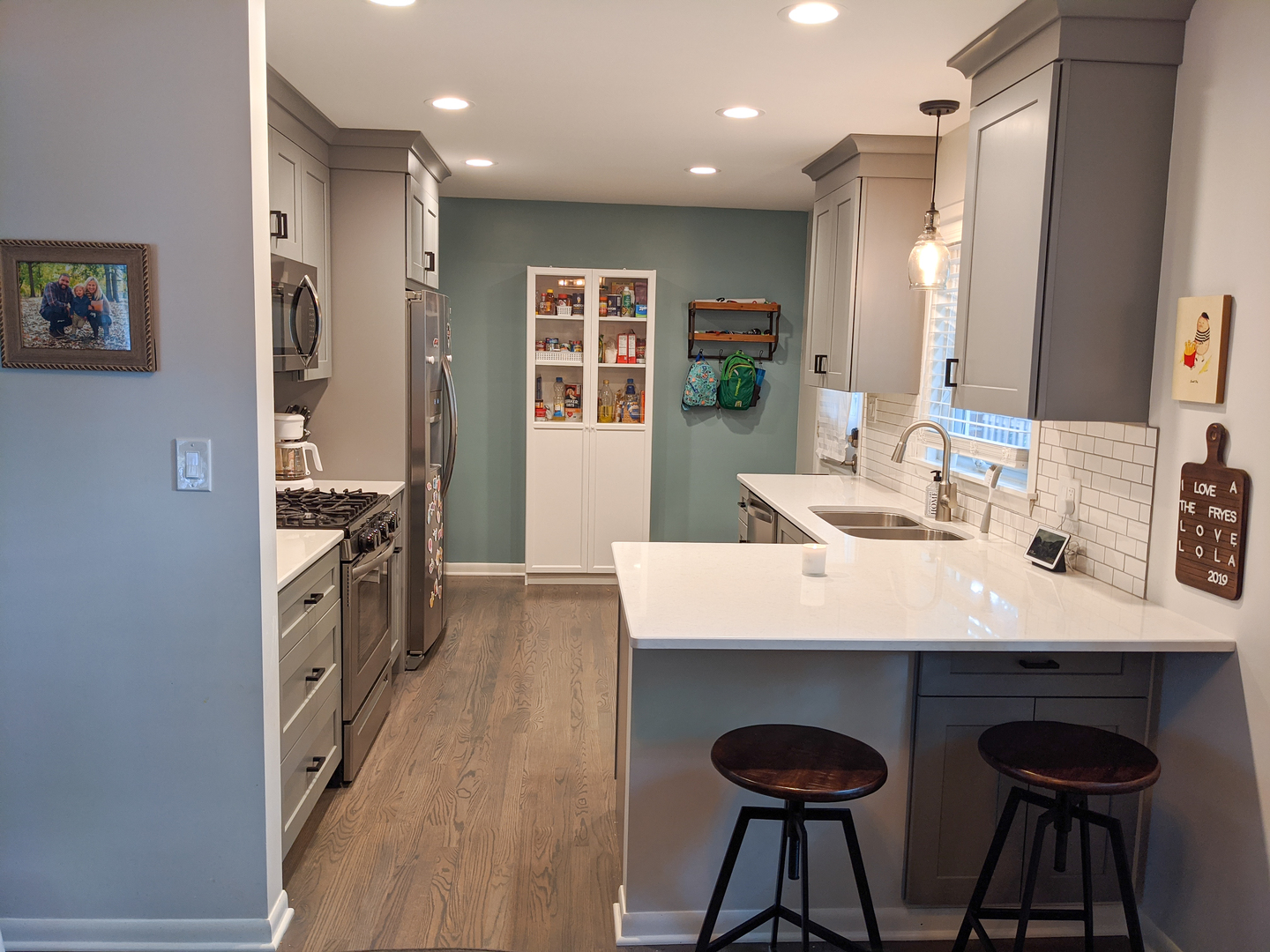 1908 Colfax Street Evanston, IL 60201 - Photo 6 of 19