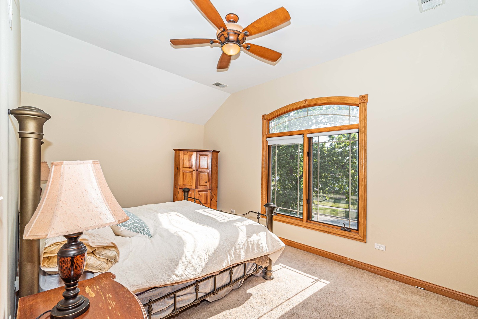 10551 Princess Avenue Chicago Ridge, IL 60415 - Photo 18 of 26 a bedroom with a bed and a window