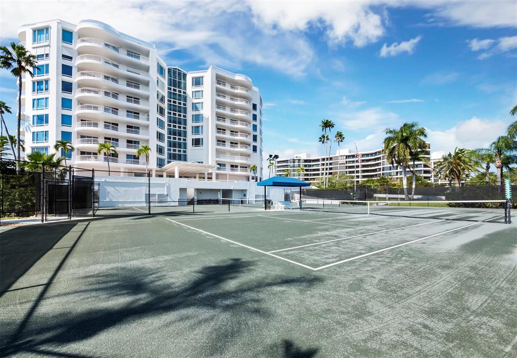 455 Longboat Club Road, Unit 402 Longboat Key, FL 34228 - Photo 41 of 50 a view of a basketball court