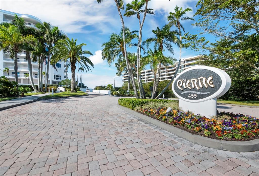 455 Longboat Club Road, Unit 402 Longboat Key, FL 34228 - Photo 45 of 50 a sign that is on the side of a road