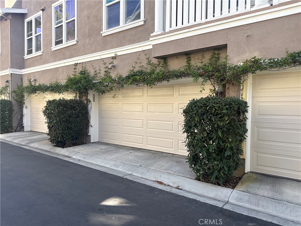 14 Valmont Way Ladera Ranch, CA 92694 - Photo 39 of 39 a front view of a house with a yard and garage