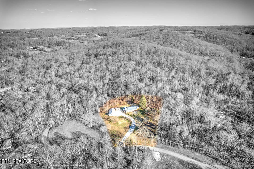 1010 Sequoyah Road Andersonville, TN 37705 - Photo 38 of 47 Gallery Image 38