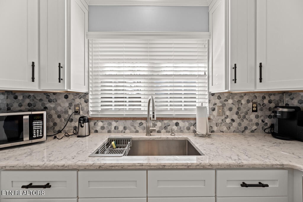 1010 Sequoyah Road Andersonville, TN 37705 - Photo 8 of 47 Gallery Image 8