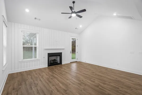 $749,990 | 666 Conifer Drive, Spring Hill, TN 37174
