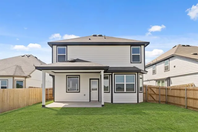 $399,890 | 1009 Wind Drift Way, Fort Worth, TX 76131