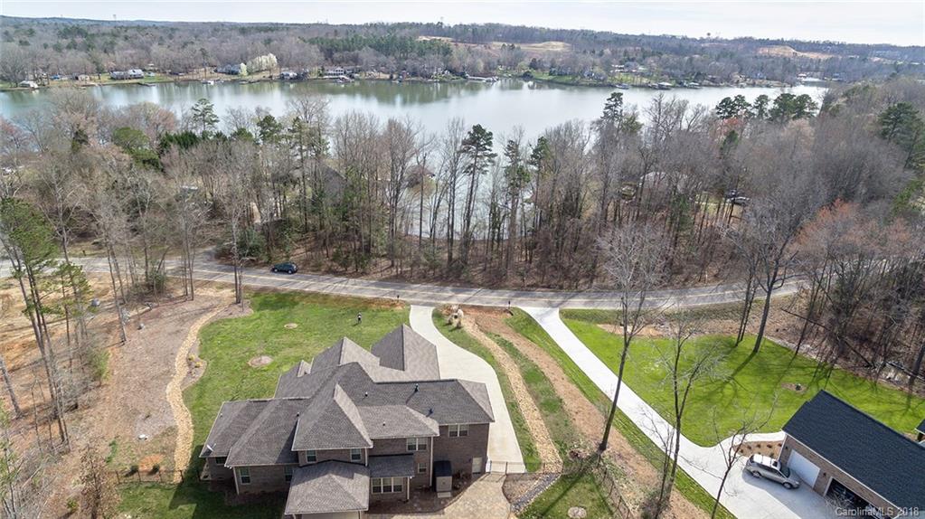 4312 River Oaks Road Clover, SC 29710 - Photo 2 of 27 Gallery Image 2