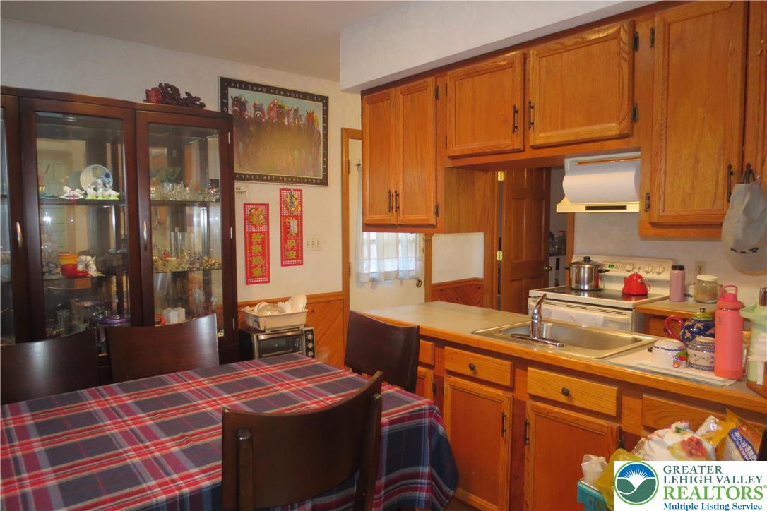2416 South Alice Street Allentown, PA 18103 - Photo 13 of 22 Gallery Image 13