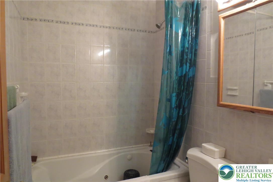 2416 South Alice Street Allentown, PA 18103 - Photo 20 of 22 Gallery Image 20